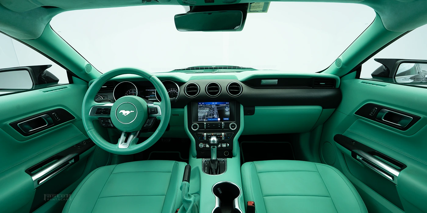 Ford Mustang Tiffany Dashboard View